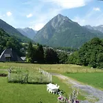 D'hotes La Balaguere Bed & Breakfast