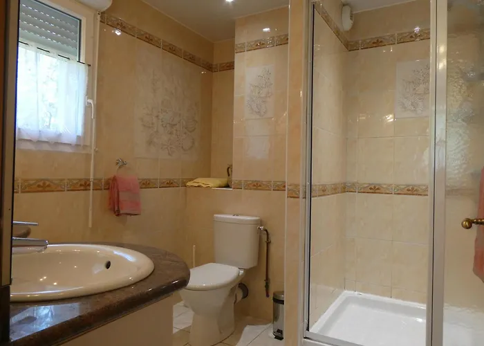 Chambres D'hotes La Balaguere 3*